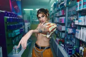 Watch: Ella Lee's pajama party